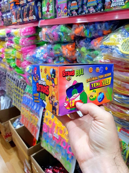 toptan oyuncak braw star kutulu kart yeni seri   0550