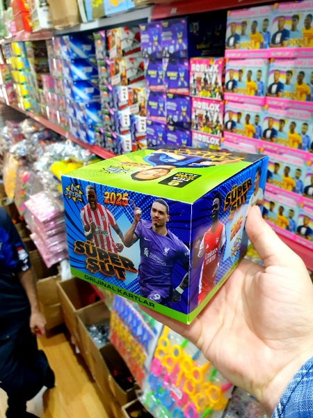 toptan futbolcu kartı süper şut kutulu model   0555