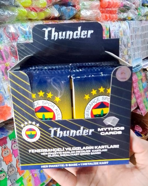 toptan orjinal futbolcu kartları fanatik modeller