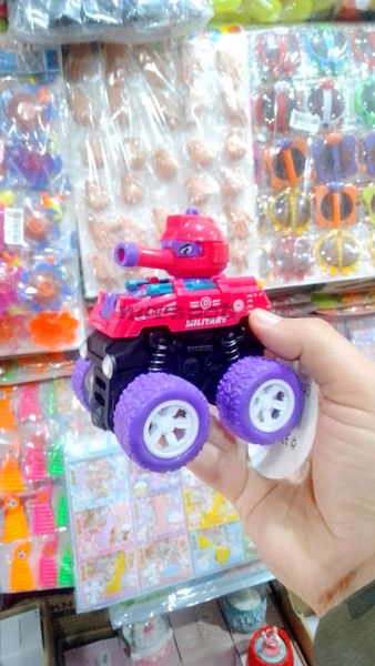 toptan oyuncak sürmeli tank  2543