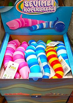 oyuncak tırtıl akordiyon  0806