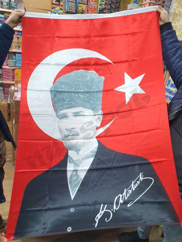 toptan saten bayrak atalı 50*75 ebatlı çıtalı 