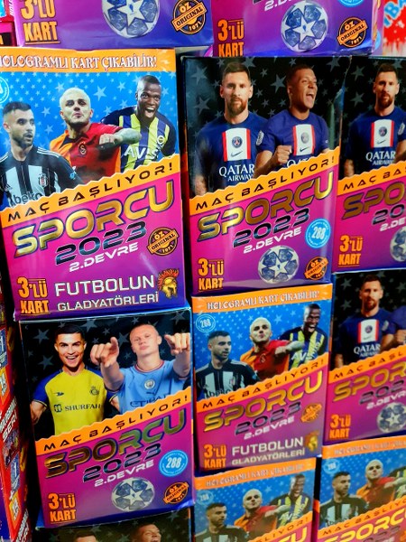 toptan sporcu oyun kartı 3 lü set 150 li 