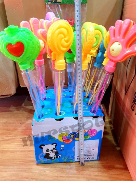 toptan oyuncak ışıklı baloncuk sopası büyük tüp 16 lı stand  0067