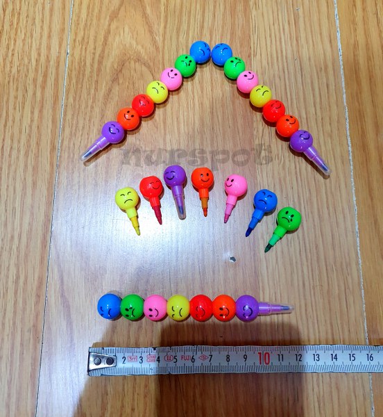 toptan yumurtlayan keçeli kalem emoji 4 lü set  9605