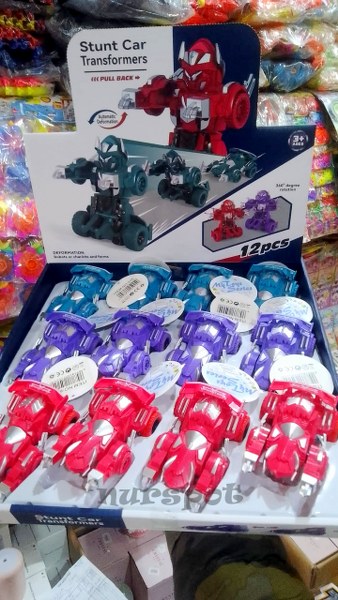 toptan oyuncak robot olan arabalar  0249