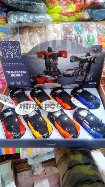 toptan robot olan oyuncak araba  2325