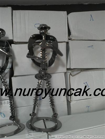 metal büyük biblolar