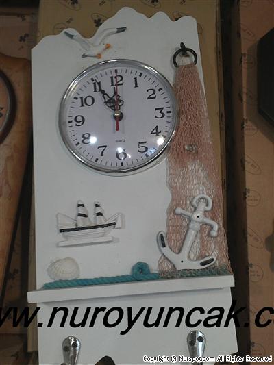 büyük ahşap saat
