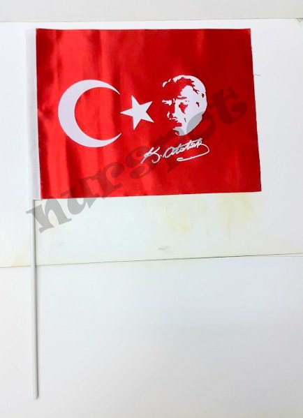 toptan bayrak atalı saten 30*45 ebat