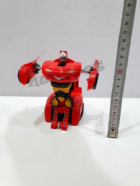 toptan oyuncak robot olan araba 3140
