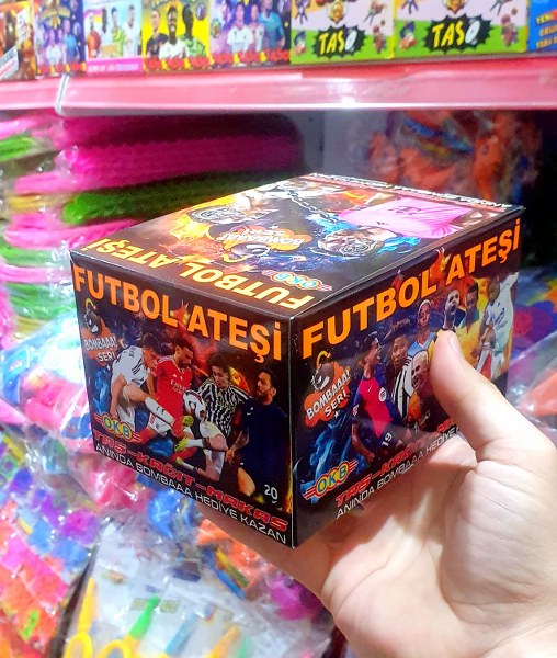 toptan futbolcu kartları futbol ateşi kutulu model  2307