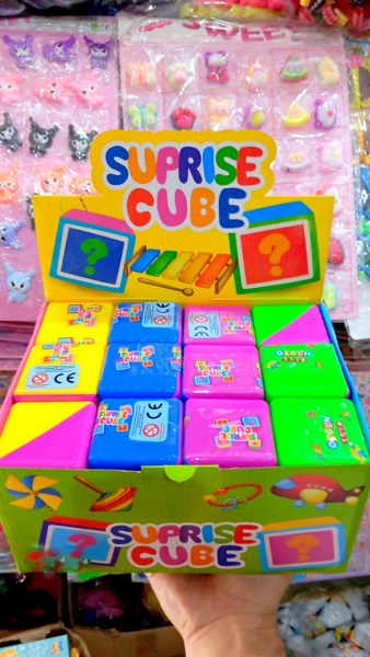 toptan oyuncak süpriz küp   6888