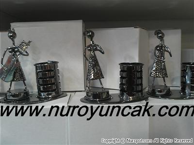 metal kalemlik biblo