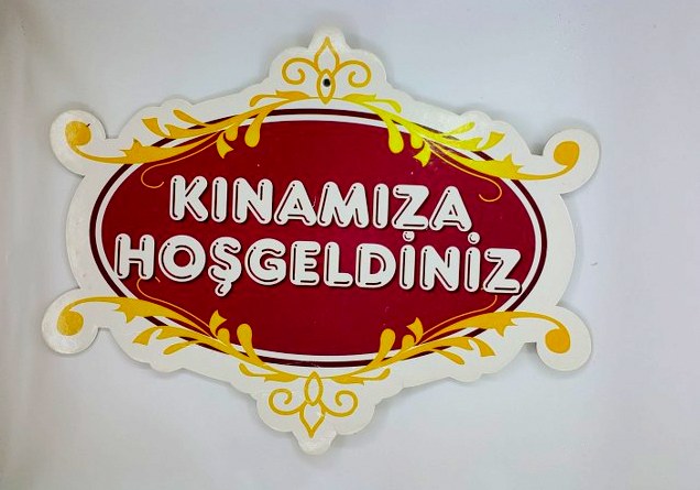 toptan süs hos geldiniz tabelasi