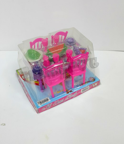 toptan oyuncak yemek masası kare model 107