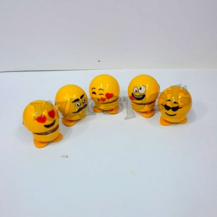 toptan zıpzıp kafa sallayan emoji karma 