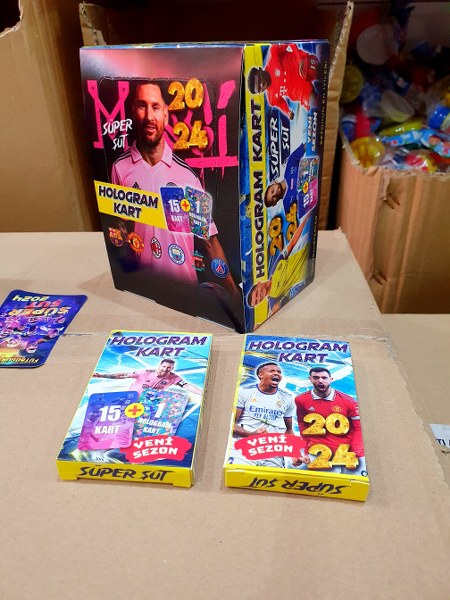 toptan futbolcu kartı süper şut 15+1 hologramlı paket 24 lü