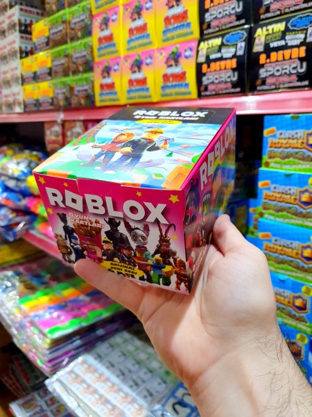 toptan roblox kutulu oyun kartı