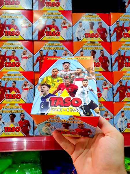 toptan oyuncak futbol taso ve kart seti  7017