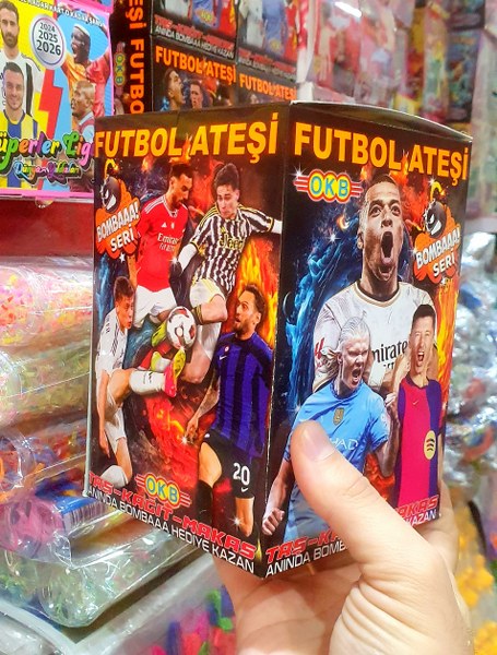 toptan sporcu kartları futbol ateşi 200 lü  2291