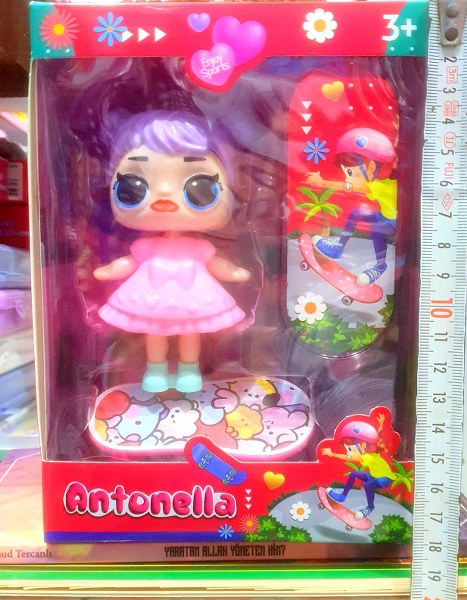 toptan oyuncak bebek seti antonella  1369