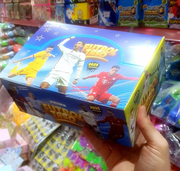 toptan süper şut 2 adet futbolcu 3 adet futbol taso set    0556