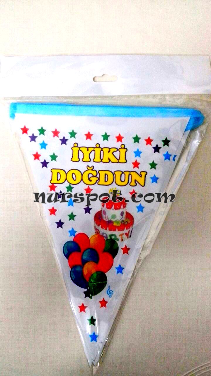 toptan iyiki doğdun flamasi