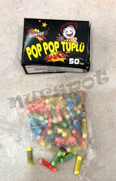 toptan şaka patlayıcı popo tüplü 50 li   6702