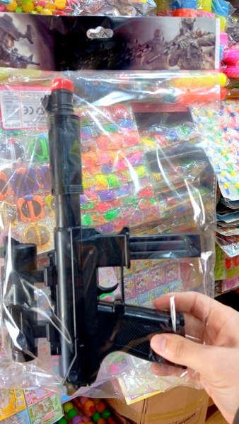 toptan oyuncak boncuk atan tabanca tomson model  5617