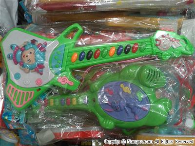 oyuncak gitar